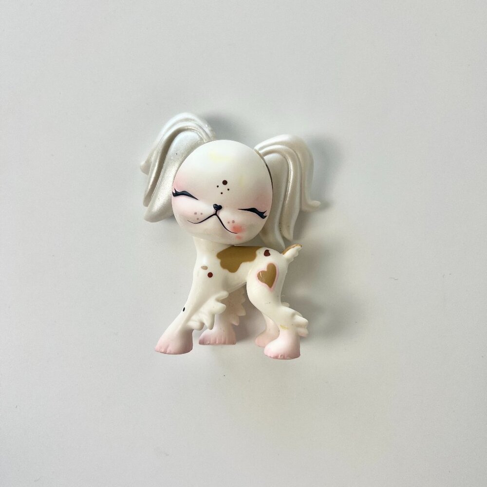 Pinkie Cooper Jet Sets Pet In London Lil Pink Dog Rare Toy
